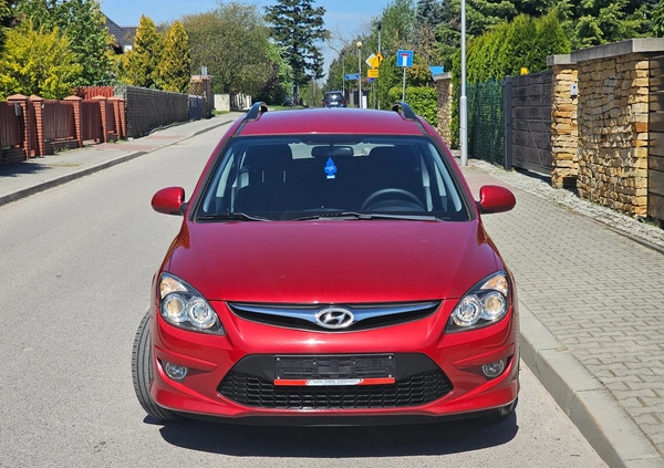 Hyundai I30 cena 19400 przebieg: 199000, rok produkcji 2011 z Puck małe 562